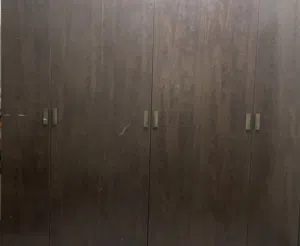 خزانة كبيرة تتكون من 6 أبواب - خشب ماليزي