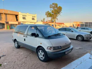 Used Toyota Previa in Tripoli