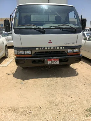 للبيع بيك اب كانتر ثلاجه موديل 2003  سياره بحالة ممتازه