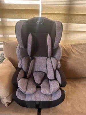 كرسي moon بحالة ممتازة