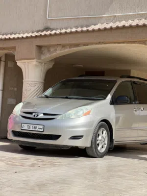 New Toyota Sienna in Zawiya