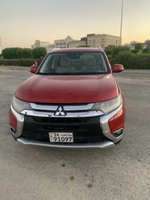 Used Mitsubishi Outlander in Farwaniya