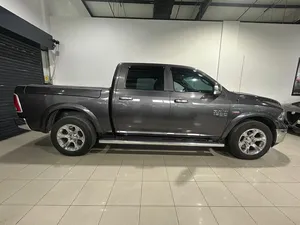 RAM 1500 Laramie Classic