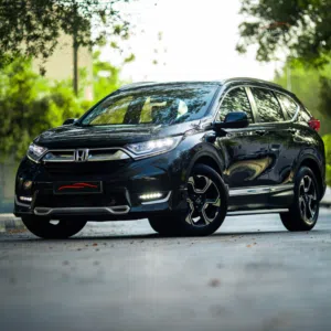 Honda CR-V 2017 Green Zero Accident Agency Low Mileage Full Insurance Bahrain Spec BD 5,