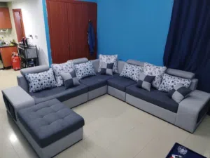 للبيع طقم كنب 5 قطع 7 مقاعد بحالة جيدة