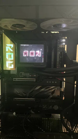 Asus crosshair X870E hero / Ryzen 9950x
