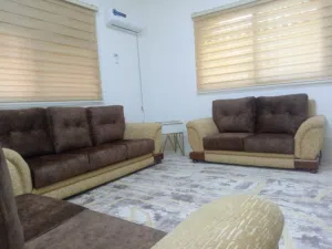 طقم كورنر امريكي تفصيل استعمال عرسان بحالة الجديد استعمال شهر فقط