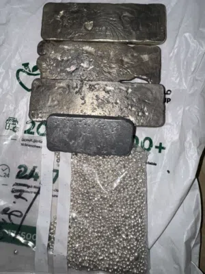 صفقة رابحة وفرصة كبيرة ، كمية فضة 925 اكثر من كيلو