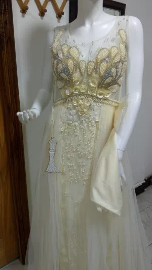 فستان سهره او خطبه