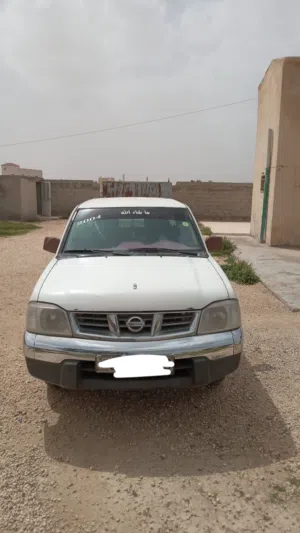 نيسان 2004