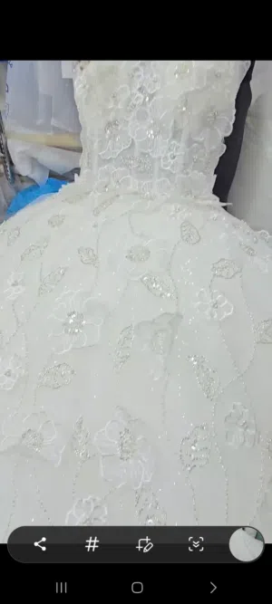 فساتين زفاف