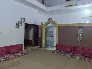 4 Bedrooms . 2 Bathrooms . 180 m23