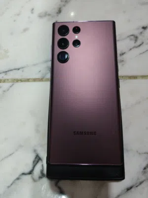 Samsung Galaxy S22 Ultra 256 GB in Basra