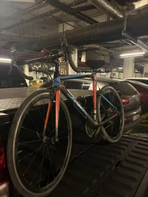 دراجة هوائية AVA Siluro Road Bike مع رنقات Carbon