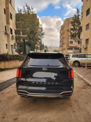 Used Kia Sorento in Hebron