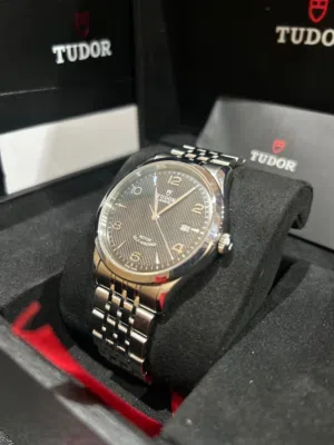Tudor 1926 Automatic Black Dial Silver Steel Strap Watch for Men - M91650-0002 Collection 1926