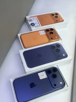 iPhone 17 pro مدخل خط (orange,blue )