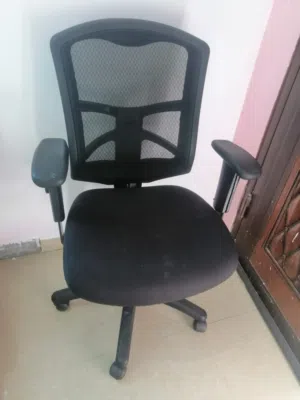 كرسي مكتب دوار