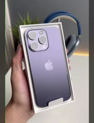 ايفون برو ماكس لون بنفسجي