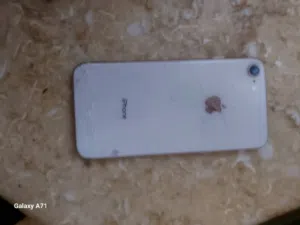 هاتف 8 عادي