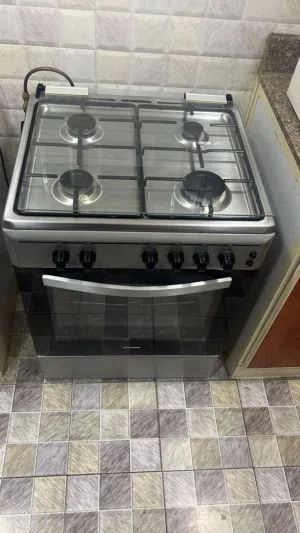 فرن شركة افترون نظيف واستخدامه قليل جدا