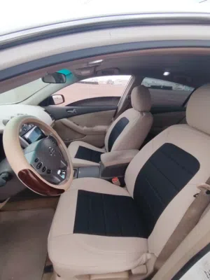 نيسان التيما 2011 نظيفة جدا Buy and drive