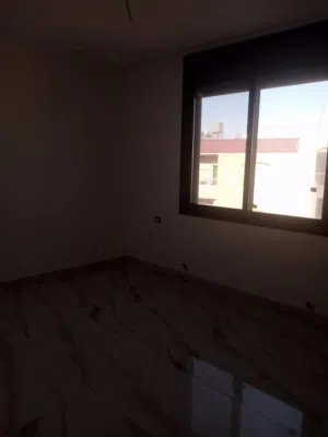 REF : 14869 - شقة دوبلكس للبيع شقه اخير مع روف – طبربور