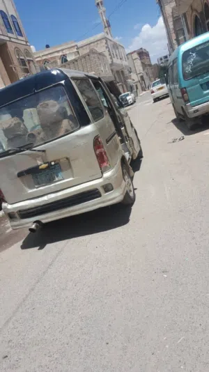 باص كاري 2004جير عادي للبيع مضمون اسبيت مكينه وكل شئ