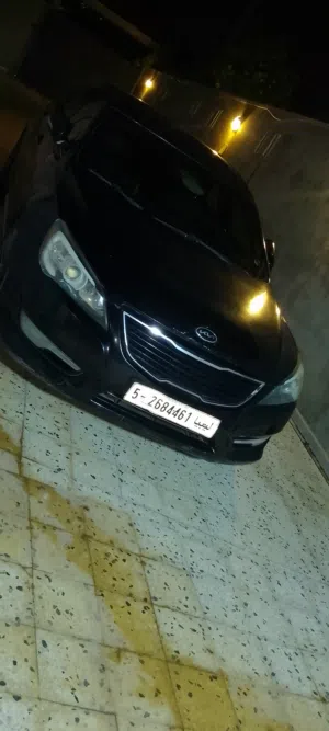 Used Kia Cadenza in Tripoli