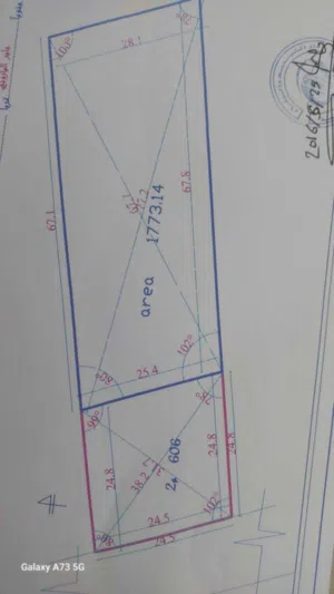 ارض للبيع في السراج مساحه 2290م  الواجهه 24.5م  العمق 91م  جيهة جامع السيده عائيشه