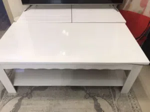 ثلاثه طاولات