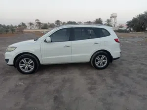 Used Hyundai Santa Fe in Al Batinah
