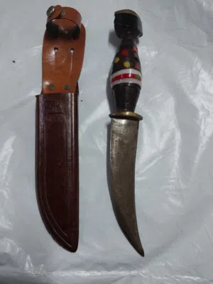 خـــنـــــجــــر مع الجراب نوع الماني اوكابي قديم تاريخة صنعه 1934 ميلادي معي من 50 سنة صناعة يدوية