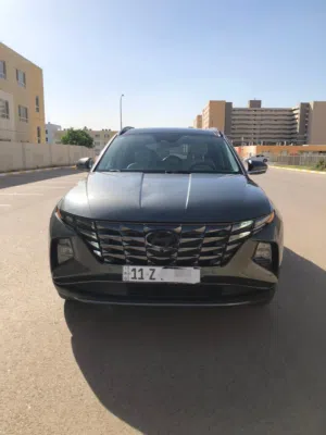 هونداي توسان 2023للبيع .فول مواصفات تقديم وترجيع بالريمونت داخل ابيض عنواني بسمايا