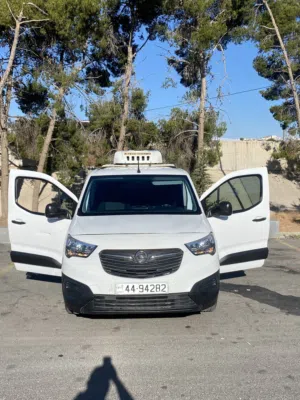 ڤان تبريد اوبل كومبو بنزين 2021opel combo