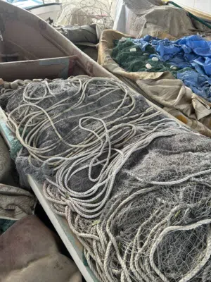 قارب وضغوة للبيع للجادين