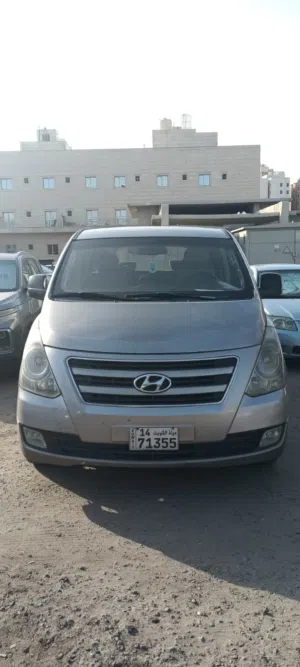 hundai h1 2018