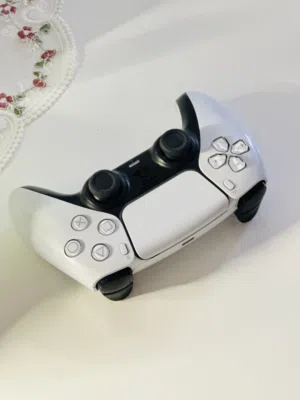 يد PS5 اصلية