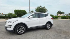 2016 Hyundai Santa Fe SUV for Sale - Excellent GCC Specs with Modern Features