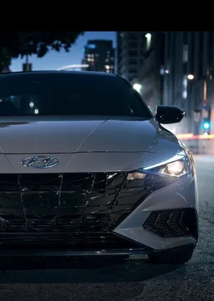 Hyundai . Elantra . 20220