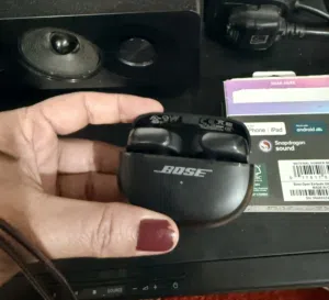 Bose Ultra Open Earbuds in black