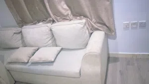 اغراض للبيع