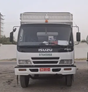 Isuzu 2011 7ton for sale