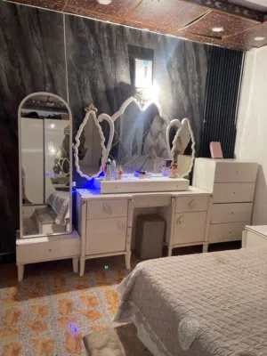 غرفه للبيع تركيا جديده ستعمال ستعمال سنه ونص  خشب ثكيل  7قطع  عنواان البصره حكيمه سعره 850وبيه مجال