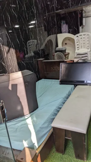 بضاعة محل مستعمل ،( كامل...تصفيه )