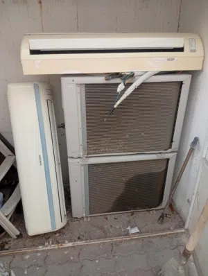 2 Ton  samsung AC Used 2pcs