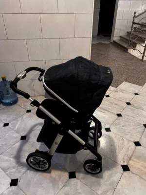 عربة اطفال ماركة سيلفر كروس