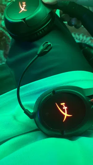 ملحقات لسوني و بيسي و كرت شاشه 1660 msi ودركسنات مكسر v8 وأقراص بلايستيشن