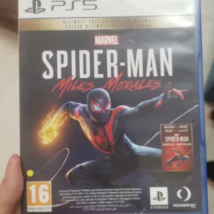 Ps5 slim disc edition + 3 Games Used less than 5 months.