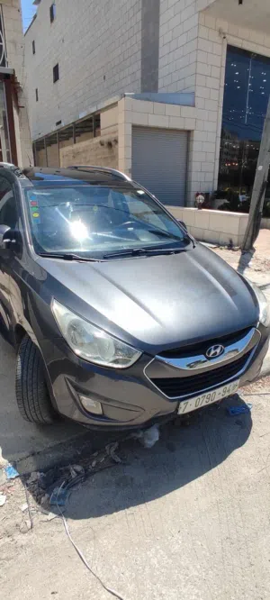 هيونداي-توسان-للبيع-على-النقدي-أو-بدل-على-موديل-أحدث-مع-دفع-الفرق